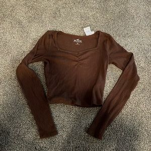 hollister long sleeve
